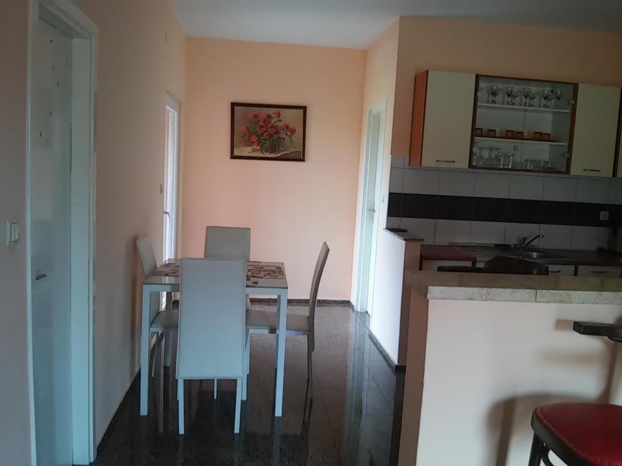 Apartments Vuk Posedarje Habitación foto